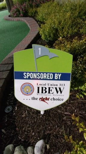 Golf Course «Riverwalk Mini Golf», reviews and photos, 550 Justison St, Wilmington, DE 19801, USA