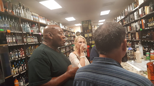 Liquor Store «Primo Liquors Weston», reviews and photos, 2390 Weston Rd, Weston, FL 33326, USA