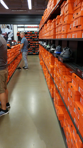 Clothing Store «Nike Factory Store», reviews and photos, 915 Ridgewalk Pkwy #200, Woodstock, GA 30188, USA