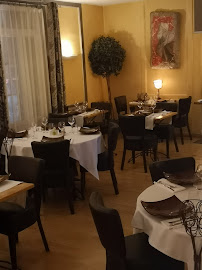 Atmosphère du Restaurant français Le Tournesol à Clermont-l'Hérault - n°5