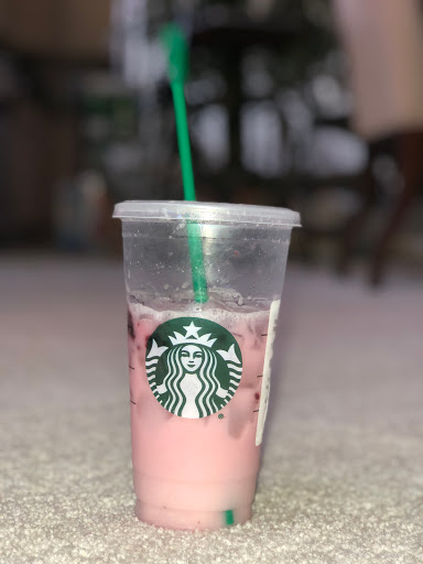 Coffee Shop «Starbucks», reviews and photos, 19727 Mack Ave, Grosse Pointe Woods, MI 48236, USA