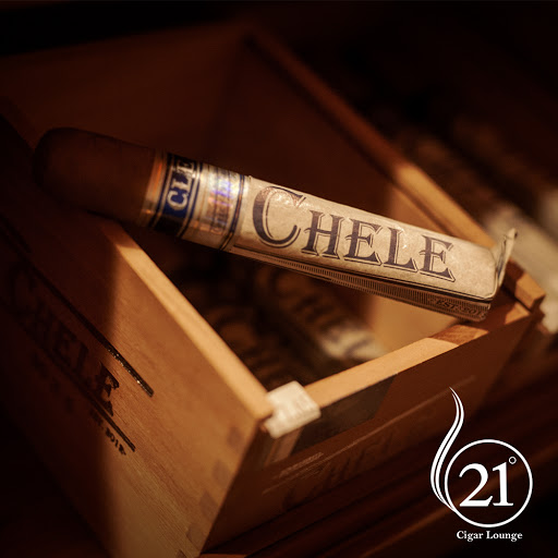 Cigar Shop «21 Degrees Cigar and Accessories», reviews and photos, 9375 E Shea Blvd #175, Scottsdale, AZ 85260, USA