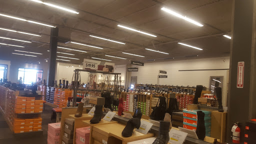 Shoe Store «DSW Designer Shoe Warehouse», reviews and photos, 10100 W McDowell Rd, Avondale, AZ 85392, USA