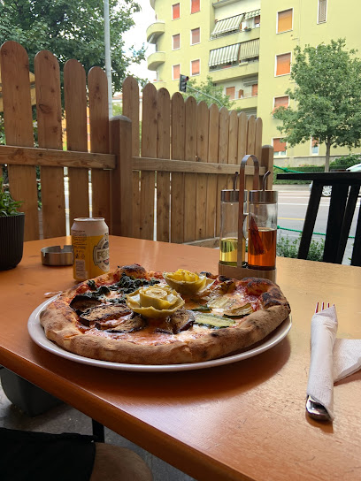 Pizza Gourmet Da Dylan - Via Roma, 48, 39100 Bolzano BZ, Italy