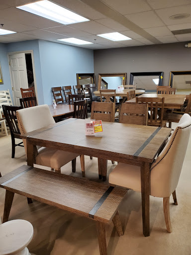 Furniture Store «Gallery Furniture», reviews and photos, 12670 SE 82nd Dr, Clackamas, OR 97015, USA