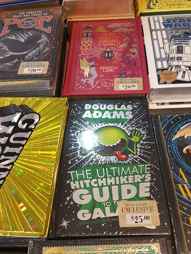 Book Store «Barnes & Noble», reviews and photos, 1 E Joppa Rd, Towson, MD 21286, USA