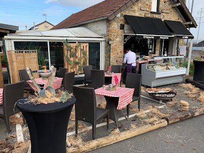 La Vallée Restaurant Crêperie Pizzeria sur Place et à Emporter à Bouafle