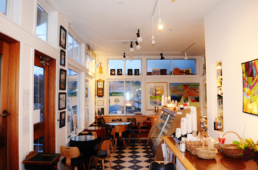 Bald Eagle Coffee House, 1064 S Hemlock St, Cannon Beach, OR 97110, USA, 