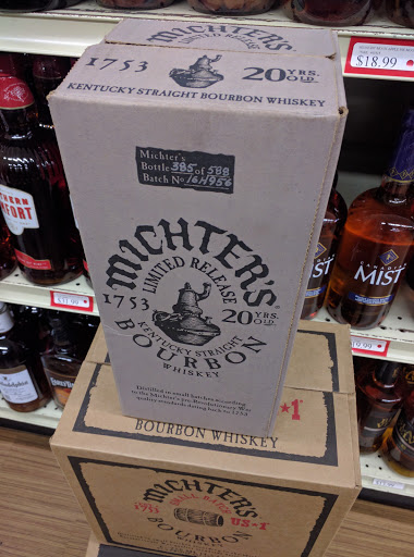 Liquor Store «Wheatley Hills Discount Liquor», reviews and photos, 193 Post Ave, Westbury, NY 11590, USA