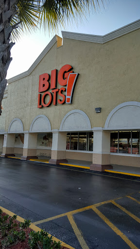 Discount Store «Big Lots», reviews and photos, 2882 Tamiami Trail E, Naples, FL 34112, USA