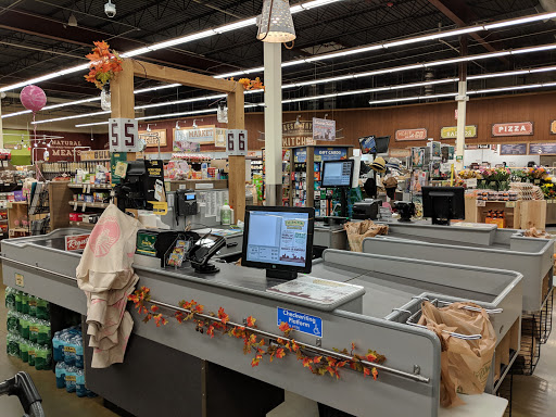 Grocery Store «Fresh Thyme Farmers Market - Omaha», reviews and photos, 14949 Evans Plaza, Omaha, NE 68116, USA