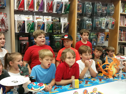 Comic Book Store «Showcase Comics and Collectables», reviews and photos, 1071 Robert Blvd #12, Slidell, LA 70458, USA