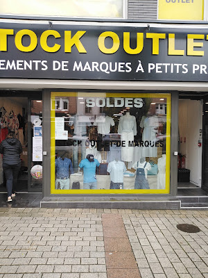 Stock Outlet à Lens
