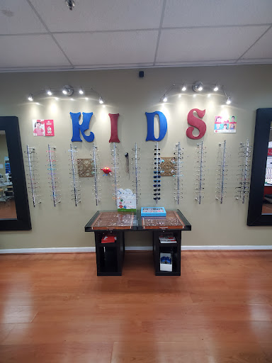 Eye Care Center «Bayside Family Eyecare», reviews and photos, 208 Cross Island Pkwy, Bayside, NY 11360, USA