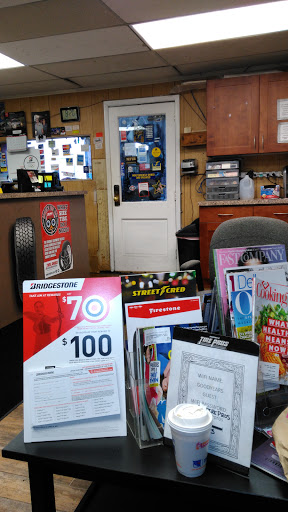 Tire Shop «Elsy Discount Tire Pros», reviews and photos, 429 Raymond Blvd, Newark, NJ 07105, USA