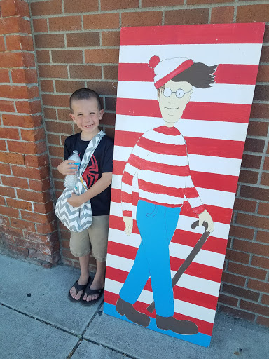 Book Store «Riverwalk Books», reviews and photos, 116 E Woodin Ave, Chelan, WA 98816, USA