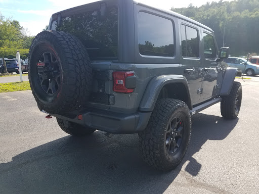 Jeep Dealer «Nemer Chrysler Jeep Dodge Ram of Saratoga», reviews and photos, 617 Maple Ave, Saratoga Springs, NY 12866, USA