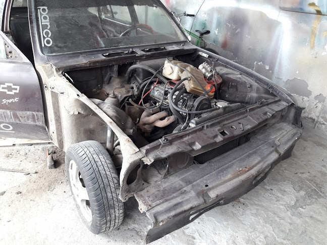 Opinii despre Taller "Mundo Color" în Ibarra - Concesionario de automóviles