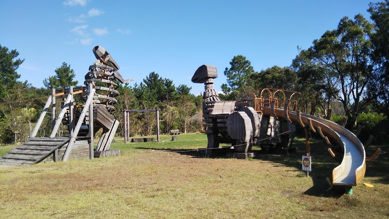 阿南市立出島恐竜公園