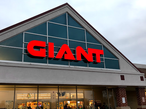 Giant Food Stores, 539 Oak Ave, Aldan, PA 19018, USA, 