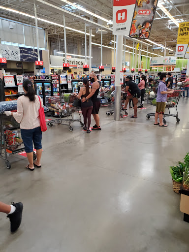 Grocery Store «H.E.B.», reviews and photos, 2805 Business Center Dr, Pearland, TX 77584, USA