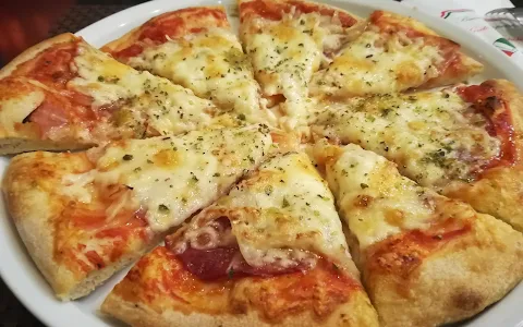 Pizzeria Lungomare image