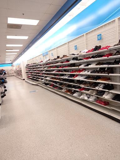 Clothing Store «Ross Dress for Less», reviews and photos, 118 Pavilion Pkwy, Fayetteville, GA 30214, USA