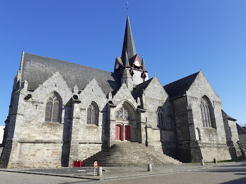 attractions Église Saint-Pierre Sérent