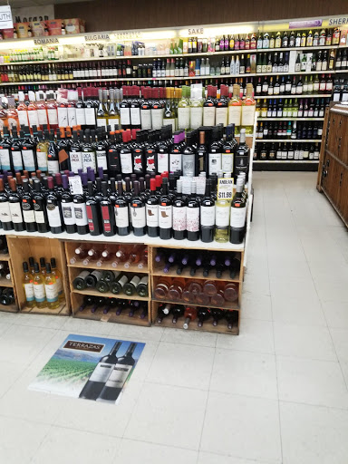 Liquor Store «Empire Liquors», reviews and photos, 103-05 Queens Blvd, Forest Hills, NY 11375, USA