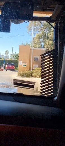 Car Wash «Zipline Express Car Wash», reviews and photos, 8453 Citrus Ave, Fontana, CA 92335, USA