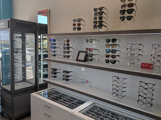 Eye Care Center «Jones Darlene D OD», reviews and photos, 4500 Hillcrest Rd #170, Frisco, TX 75035, USA