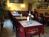 Atmosphère du Restaurant chinois Hong Kong 3 +33617390845 à Marseille - n°14