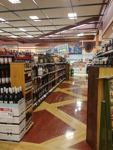 Supermarket «Giant Eagle Supermarket», reviews and photos, 2201 Kresge Dr, Amherst, OH 44001, USA