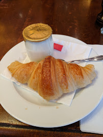 Croissant du Restaurant Le Bistro à Paris - n°5