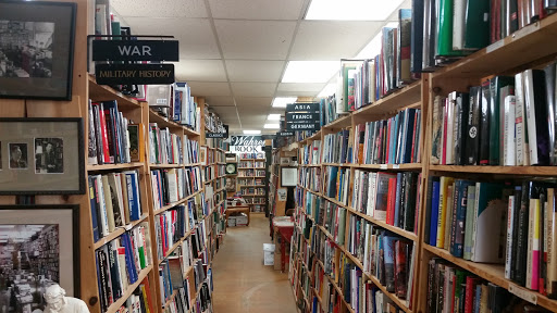 Maxwell's House of Books