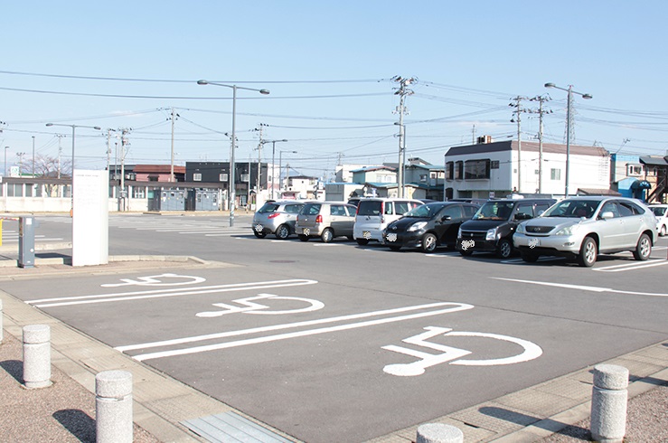 弘前駅城東口駐車場 青森県弘前市大字城東中央 駐車場 駐車場 グルコミ