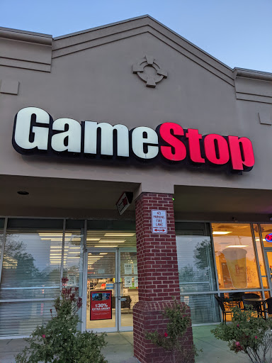 GameStop, 2029 Lynnhaven Pkwy STE 600, Virginia Beach, VA 23456, USA, 