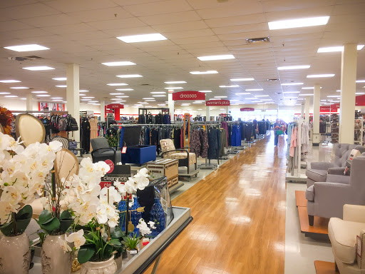 Department Store «T.J. Maxx», reviews and photos, 821 S James Campbell Blvd, Columbia, TN 38402, USA