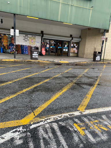 Shopping Mall «Old National Discount Mall», reviews and photos, 2660 Godby Rd, College Park, GA 30349, USA