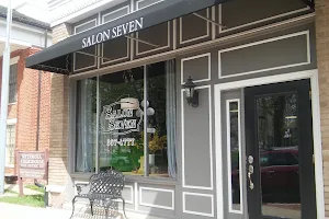 Salon Seven image