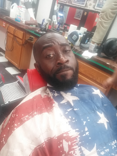 Barber Shop «The Famous American Barbershop», reviews and photos, Sudley Rd, Manassas, VA 20110, USA