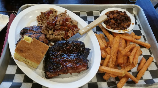 Barbecue Restaurant «All Friends Smokehouse», reviews and photos, 549 American Legion Hwy, Westport, MA 02790, USA