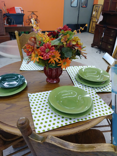 Thrift Store «Edgewood Thrift Store», reviews and photos, 1955 Pulaski Hwy, Edgewood, MD 21040, USA