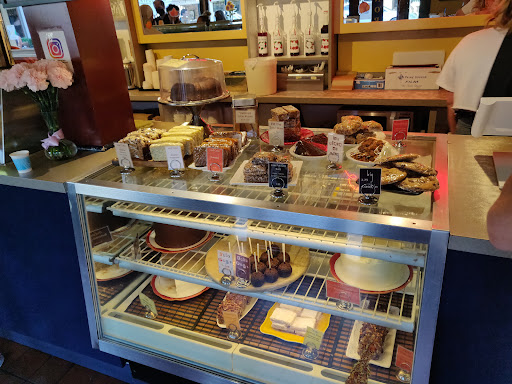 Ice Cream Shop «Dolce Spazio Gelato», reviews and photos, 221 N Santa Cruz Ave, Los Gatos, CA 95030, USA