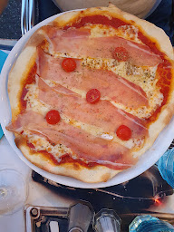 Photo n°128 de Domeva Restaurant Et Pizzeria à Lyon ()