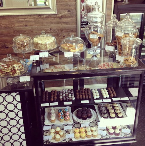 Dessert Shop «Taste by Spellbound - Dessert Studio», reviews and photos, 5 Ensign Dr, Avon, CT 06001, USA