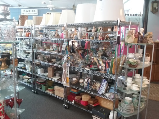 Thrift Store «Top Drawer Thrift», reviews and photos, 4902 Burnet Rd, Austin, TX 78756, USA