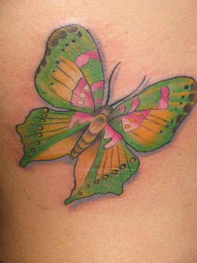 Explore easy henna tattoo ideas, creative tattoo ideas in Savannah, available at Tatlyfe Studios