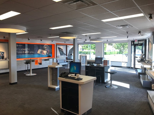 Cell Phone Store «AT&T Authorized Retailer», reviews and photos, 401 Jericho Turnpike, New Hyde Park, NY 11040, USA