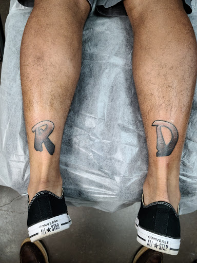 Tattoo Shop «Bayou City Body Shop Tattoo Studio», reviews and photos, 4025 Hwy 6 N #105b, Houston, TX 77084, USA